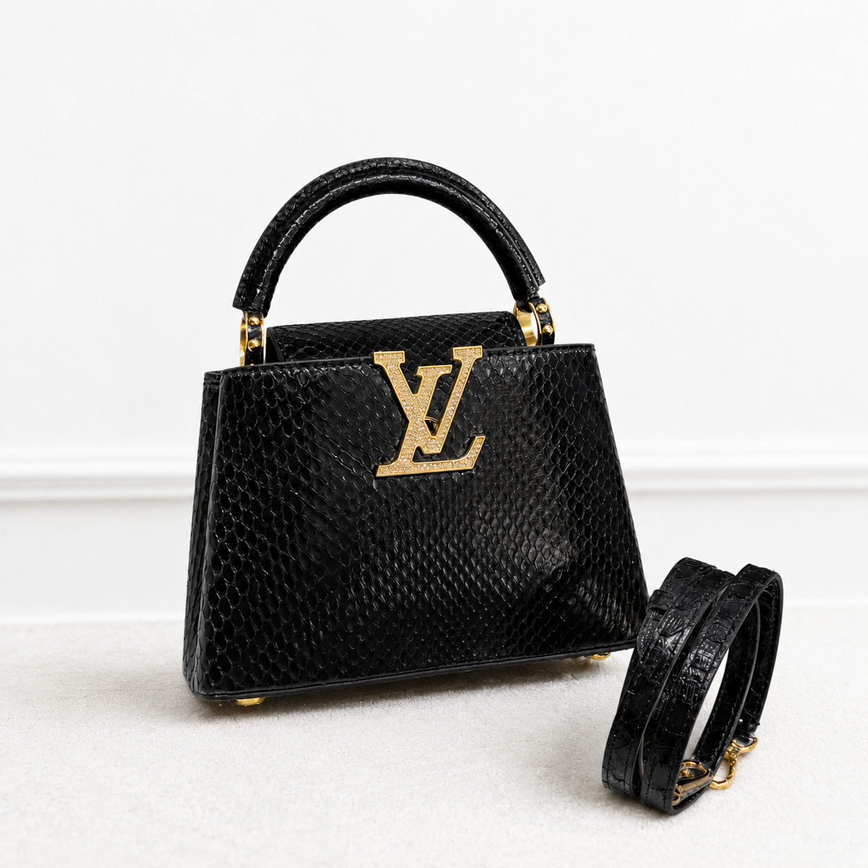Louis Vuitton – Capucine