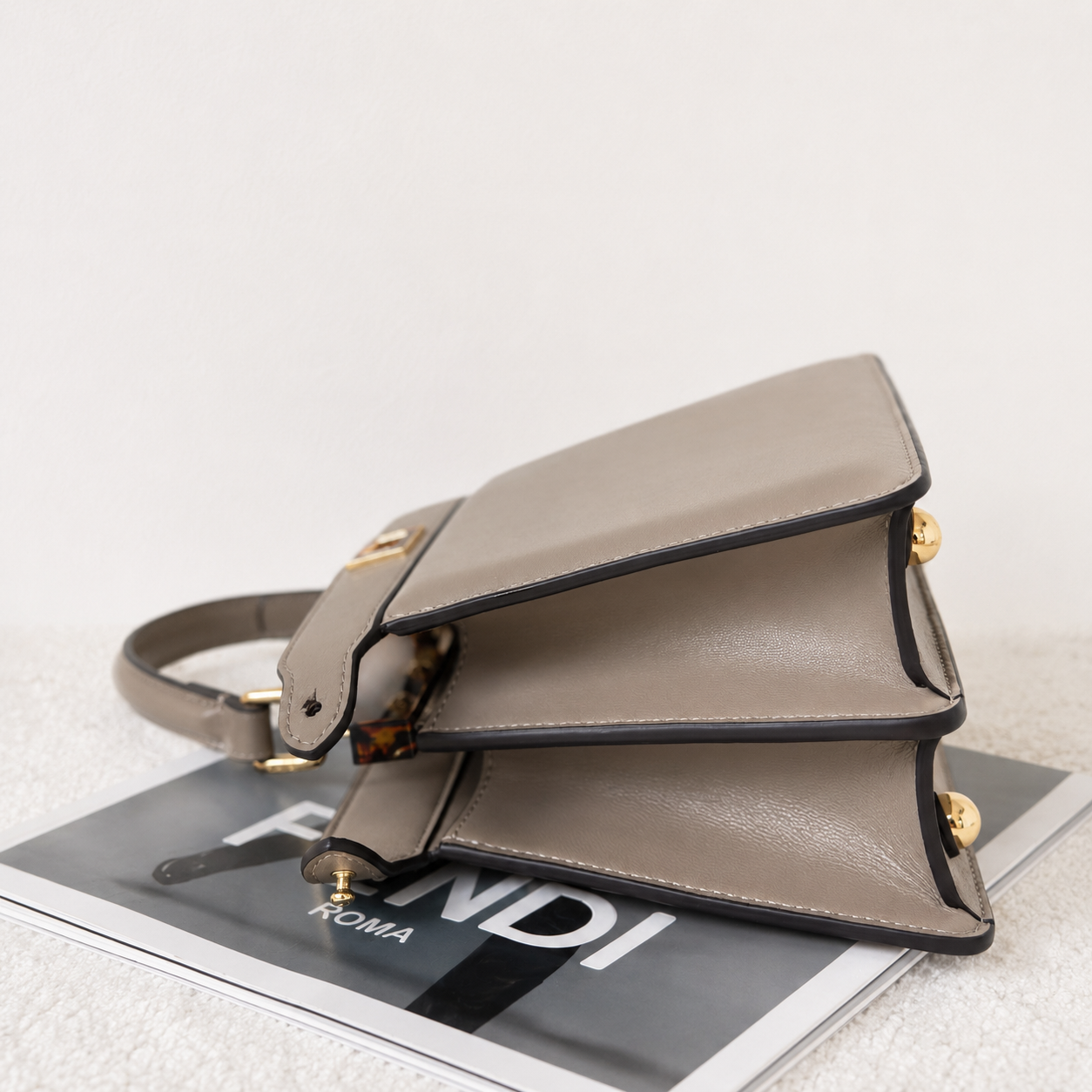 Fendi – Peekaboo Petite Grey