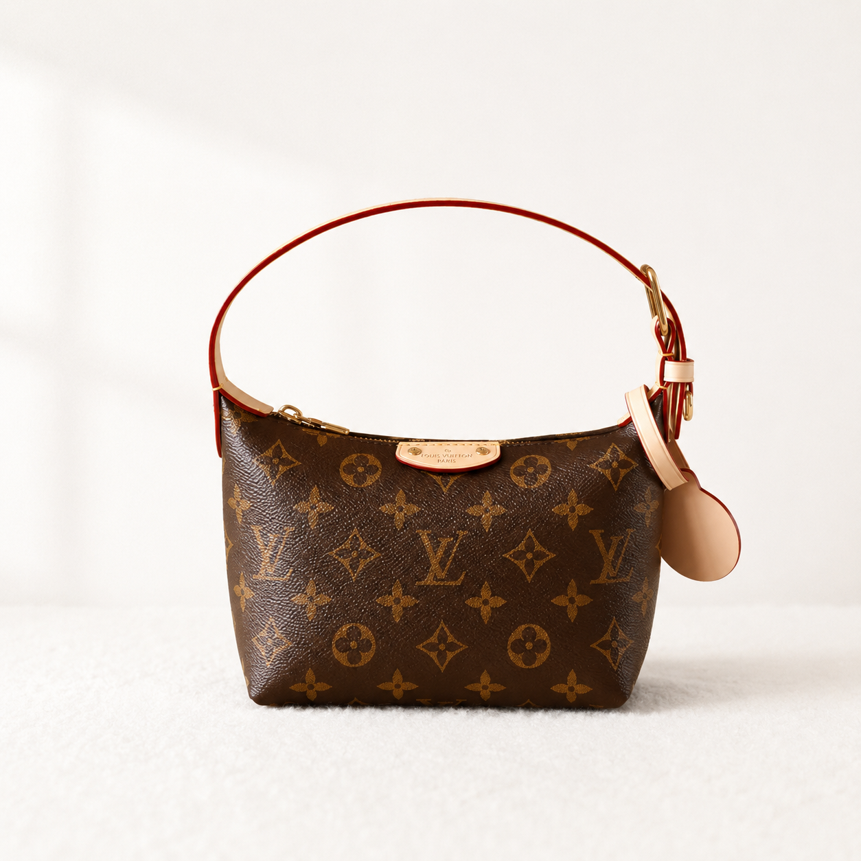Louis Vuitton - Pochette Hills