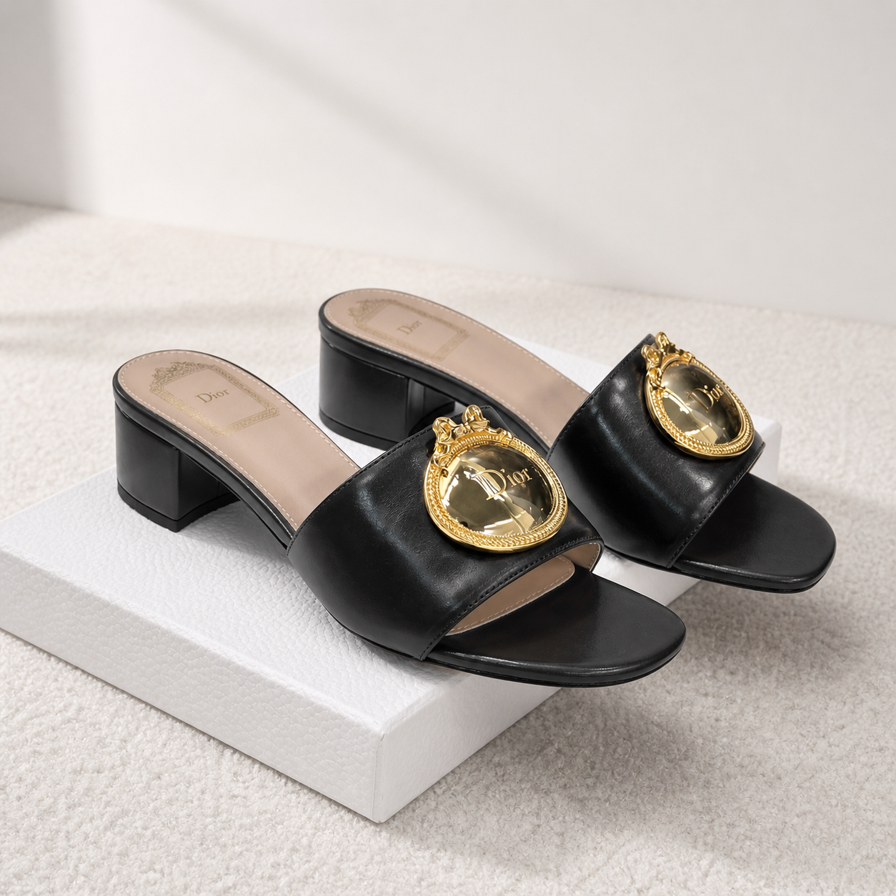 Dior – shoes