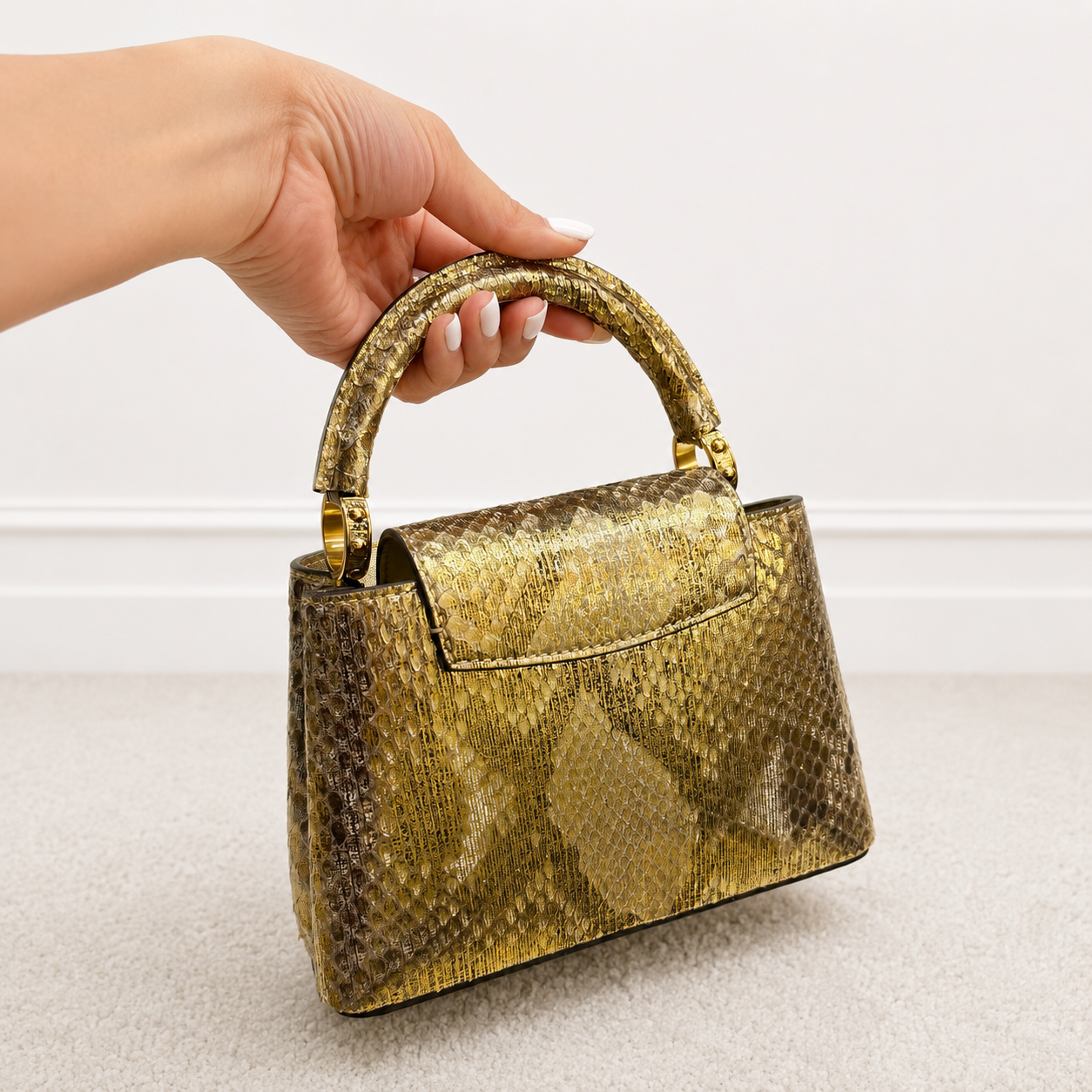 Louis Vuitton – Capucine