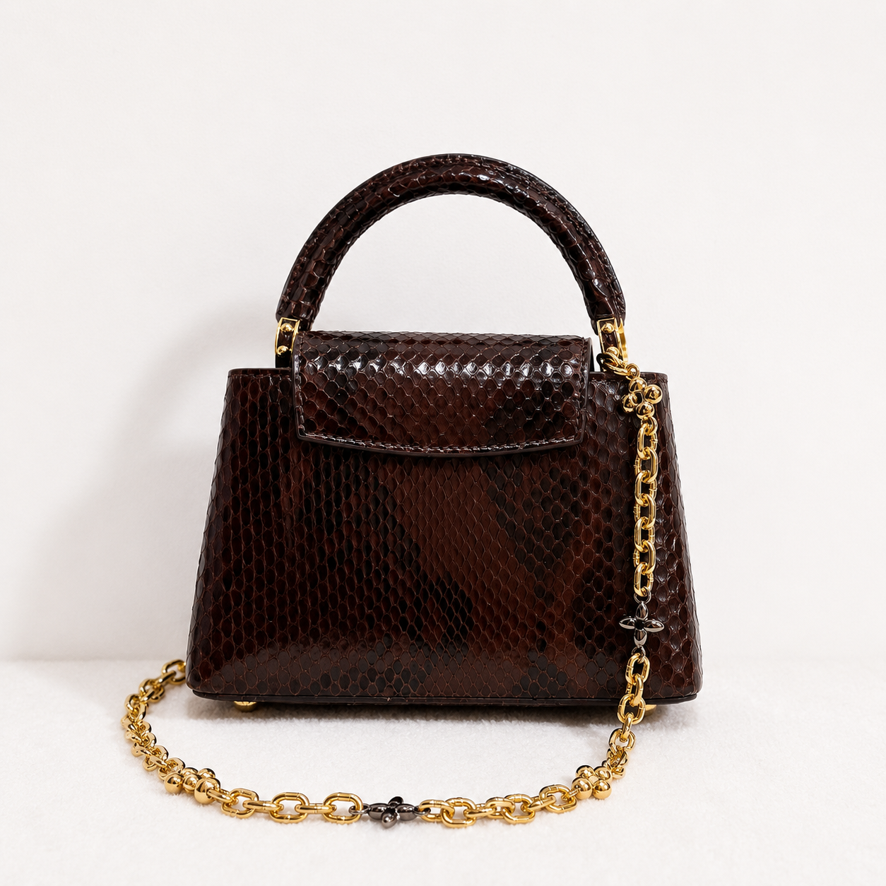 Louis Vuitton – Capucine Brown