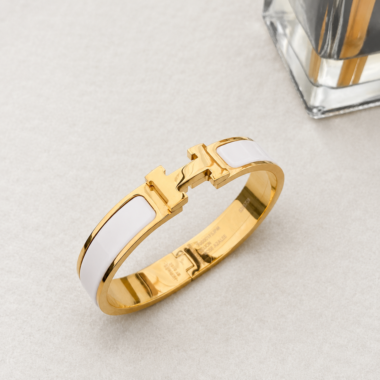 Hermes - H Bangle White
