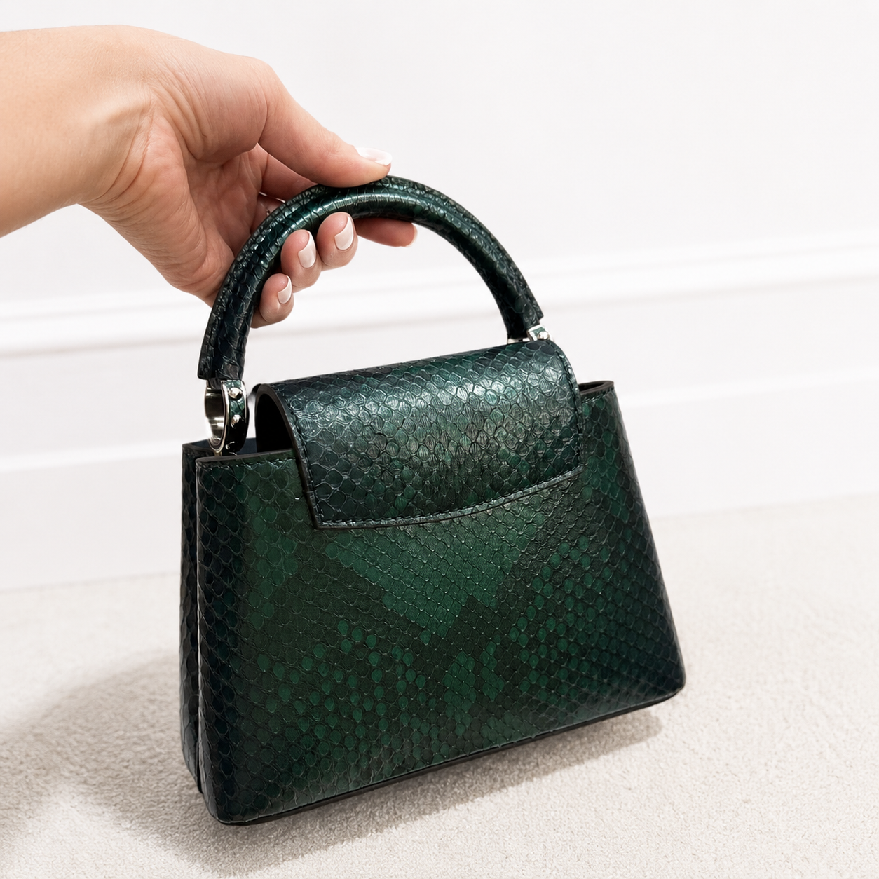 Louis Vuitton – Capucine Green