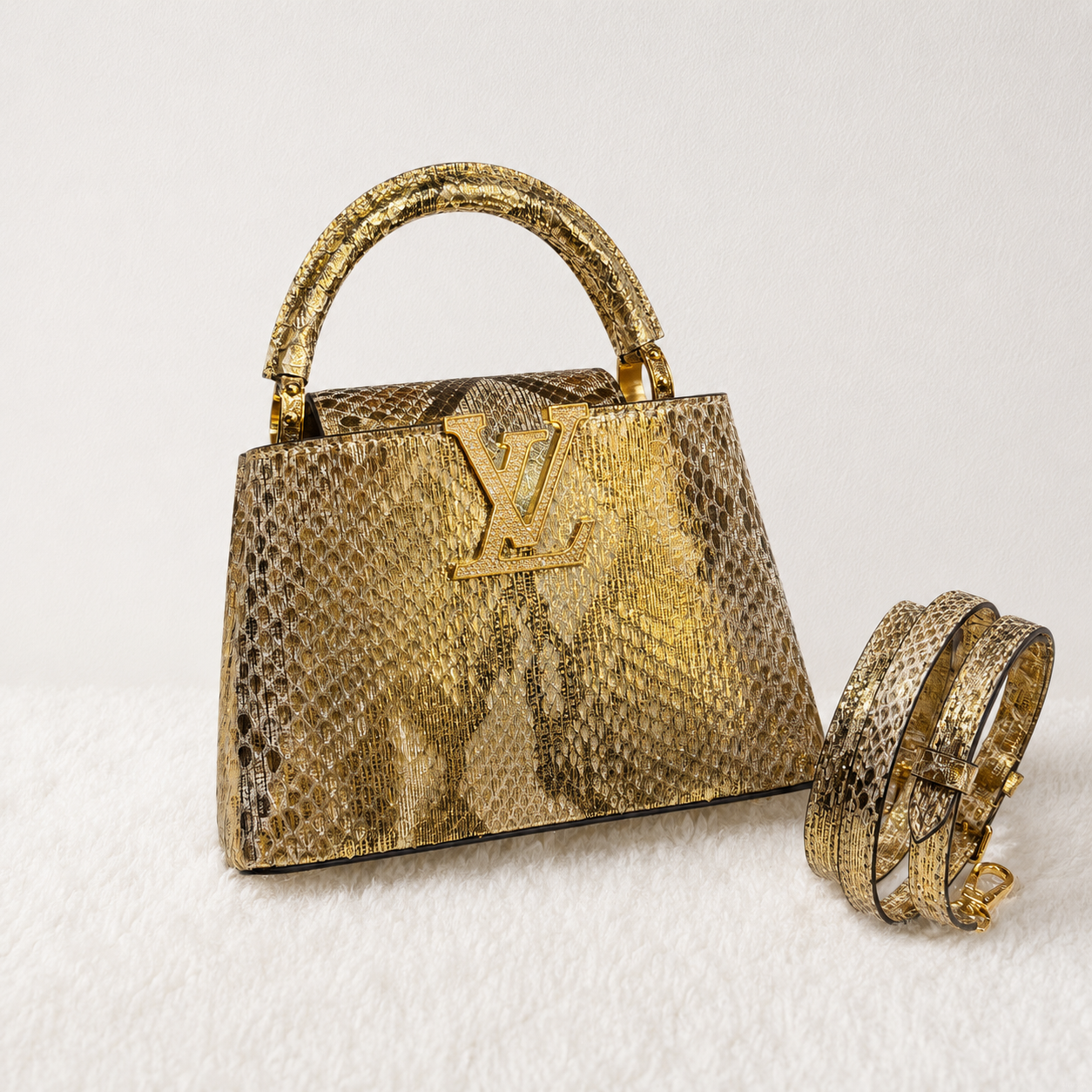 Louis Vuitton – Capucine