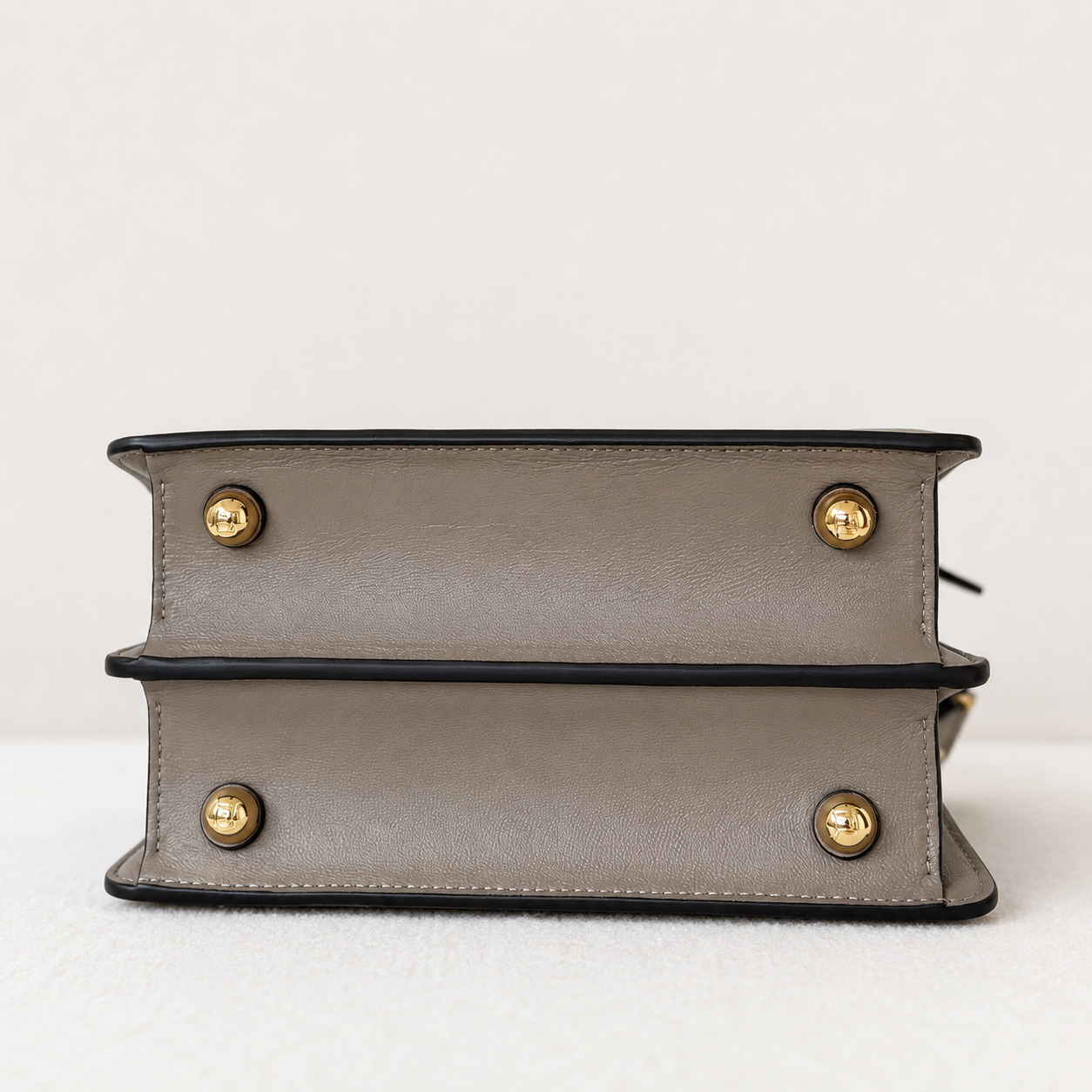Fendi – Peekaboo Petite Grey
