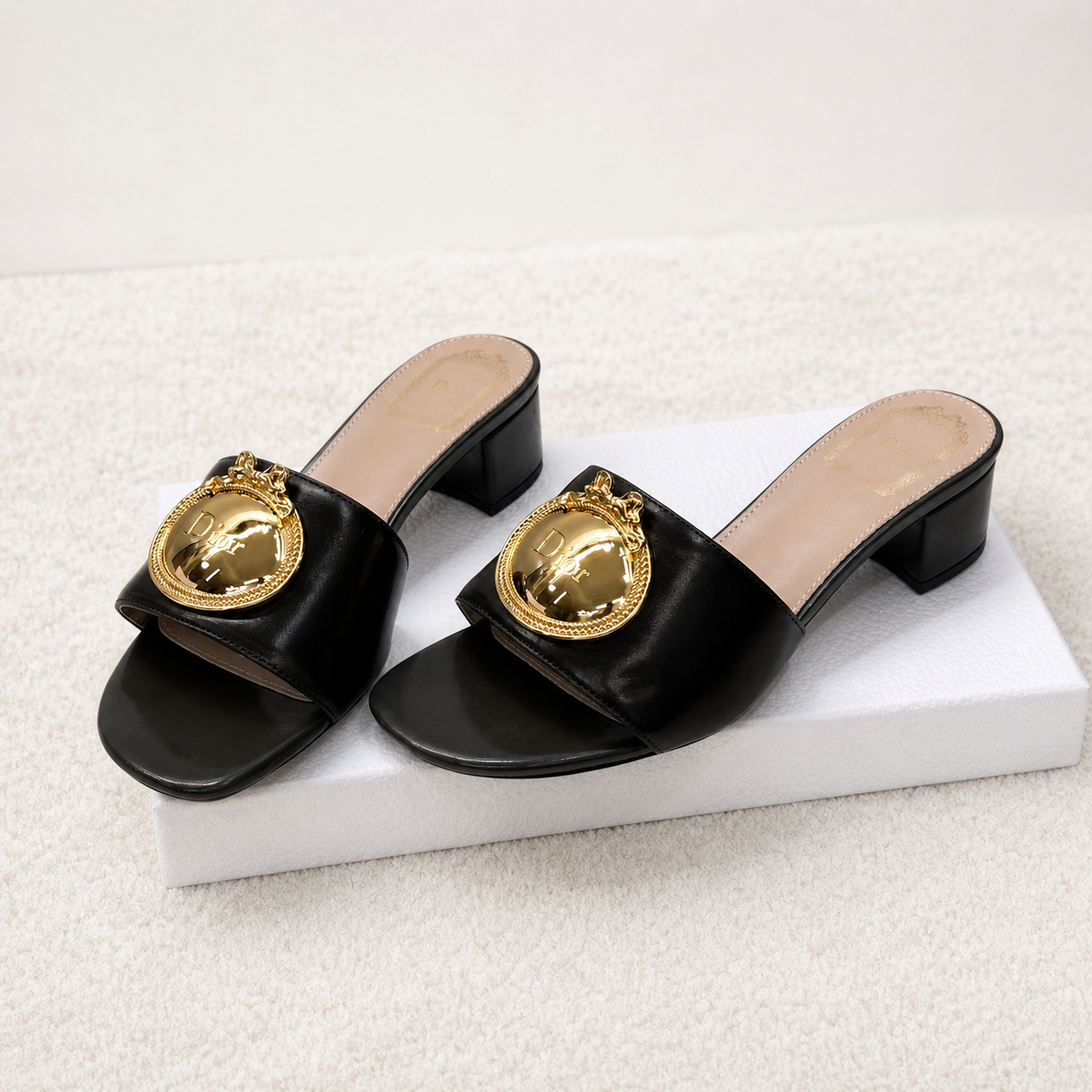 Dior – shoes